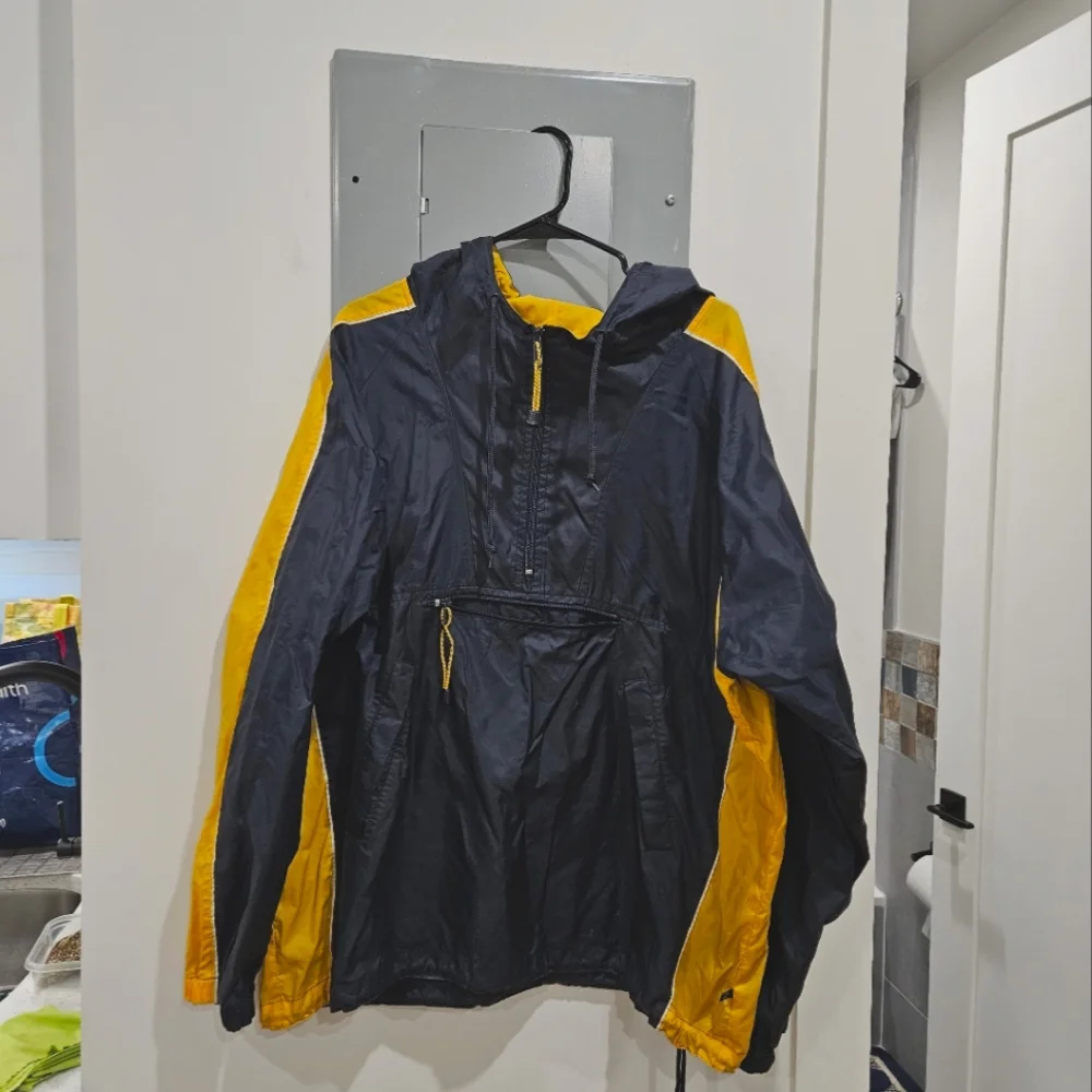 GAP WINDBREAKER - Picture 1 of 1